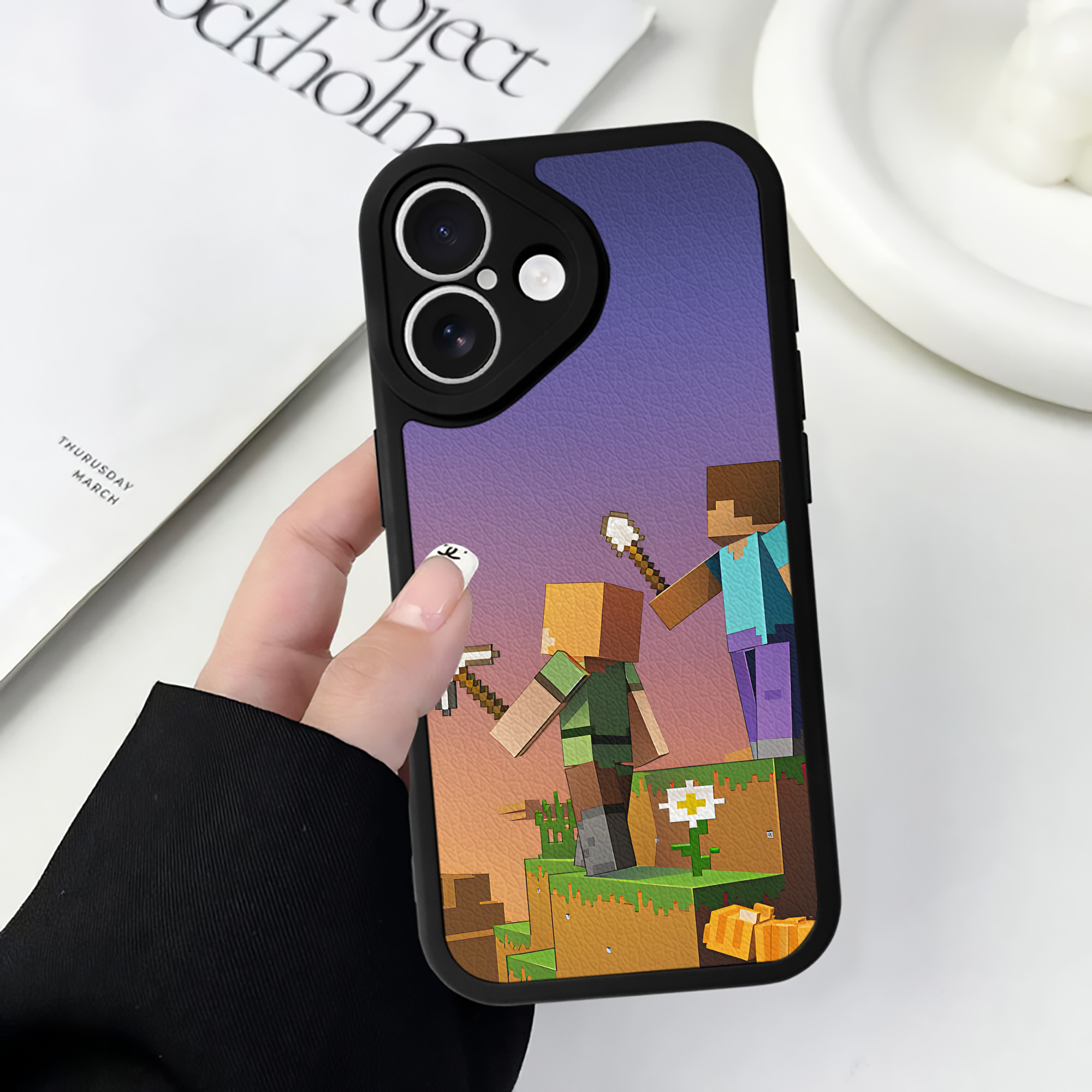 （画像用） マインクラフト ブロックの世界 Minecraft MC Block world 【iPhone 16シリーズ対応】シリコンスマホケース（レザー調） 材質：シリコン